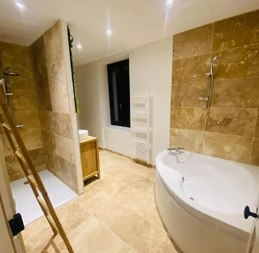 Magnifique Maison 9 Personnes A Nyaraló *